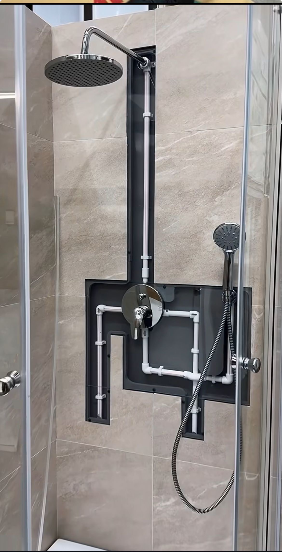 Bathroom/Shower
